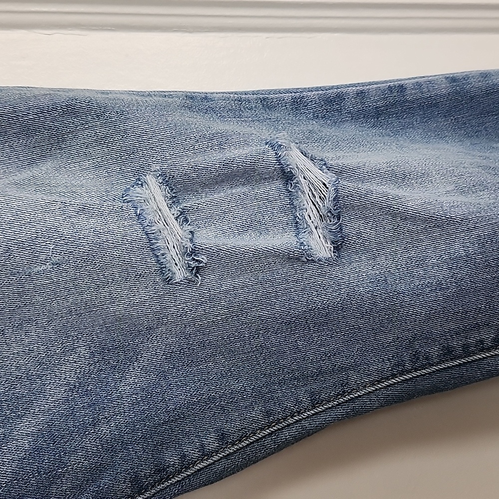 Levi's Classic Blue Distressed Skinny Women Jeans, 33 - Picture 3 of 14